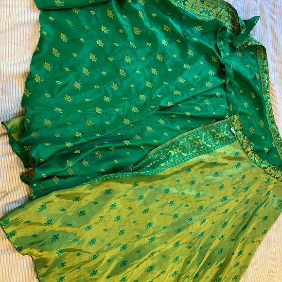 full flowey wrap skirt - Picture 2 of 2